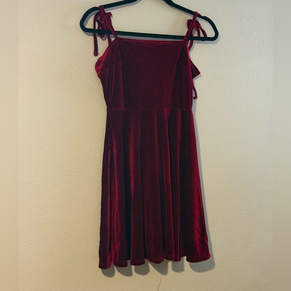 ROMWE Burgundy Cotton Blend Top